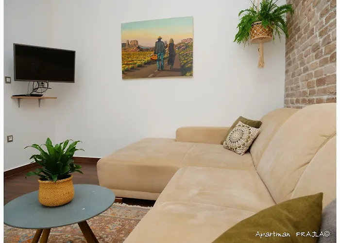 Frajla פרימוסטן